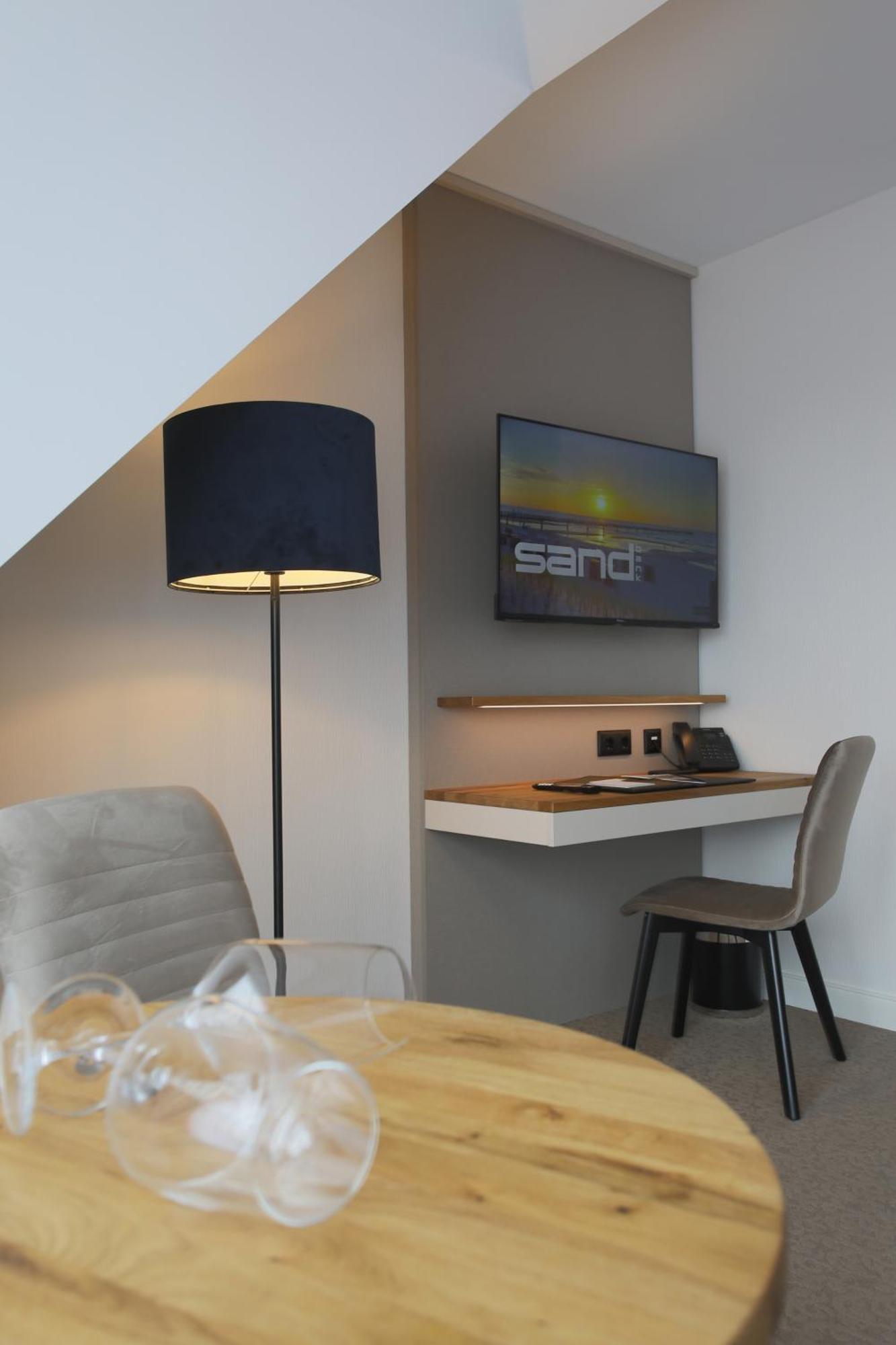 Sandbank Hotel & Appartements Lubmin Exterior photo