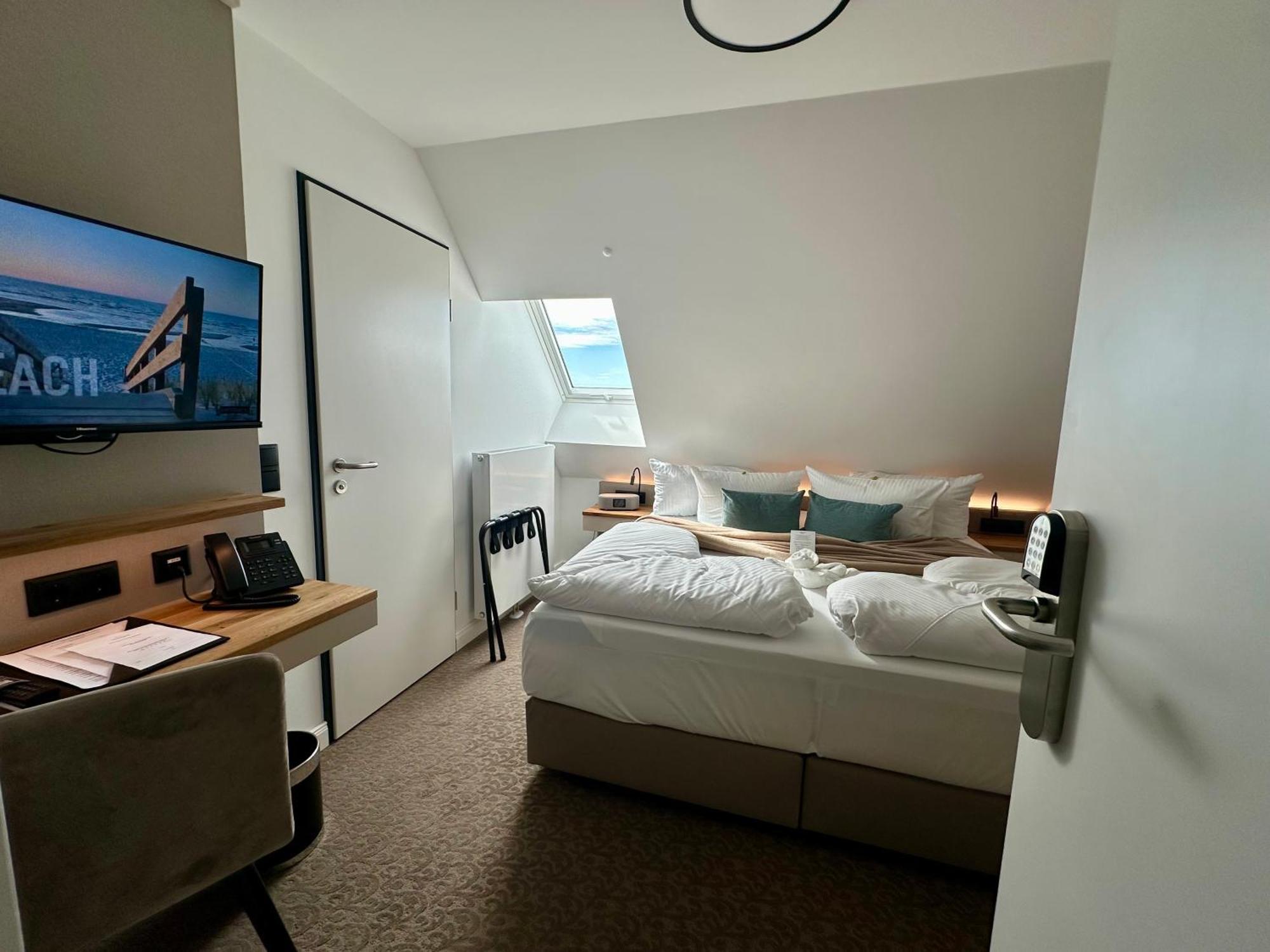 Sandbank Hotel & Appartements Lubmin Exterior photo